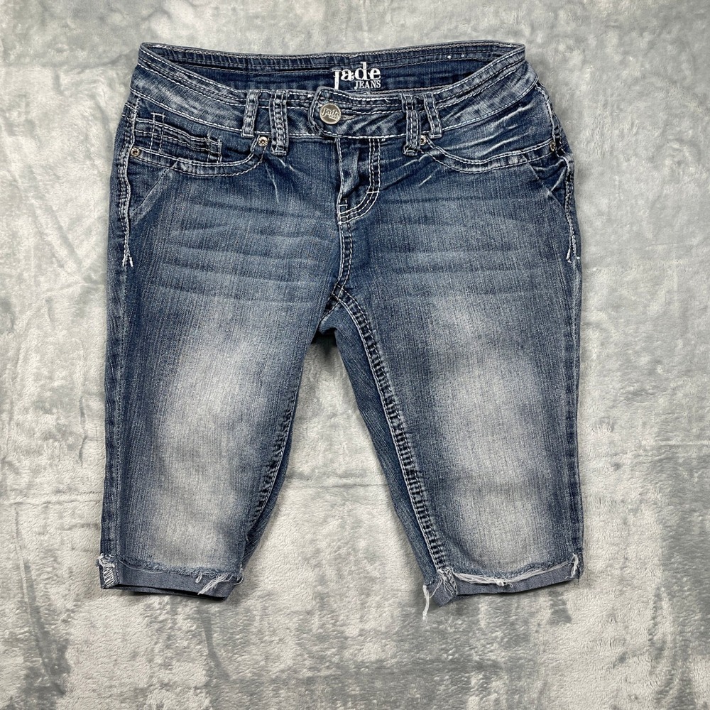 Jade Jeans Women's Blue Distressed Denim Capris Shorts Size 3/4‎